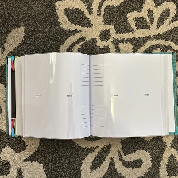 Floral Photo Album - Picture 5 of 10